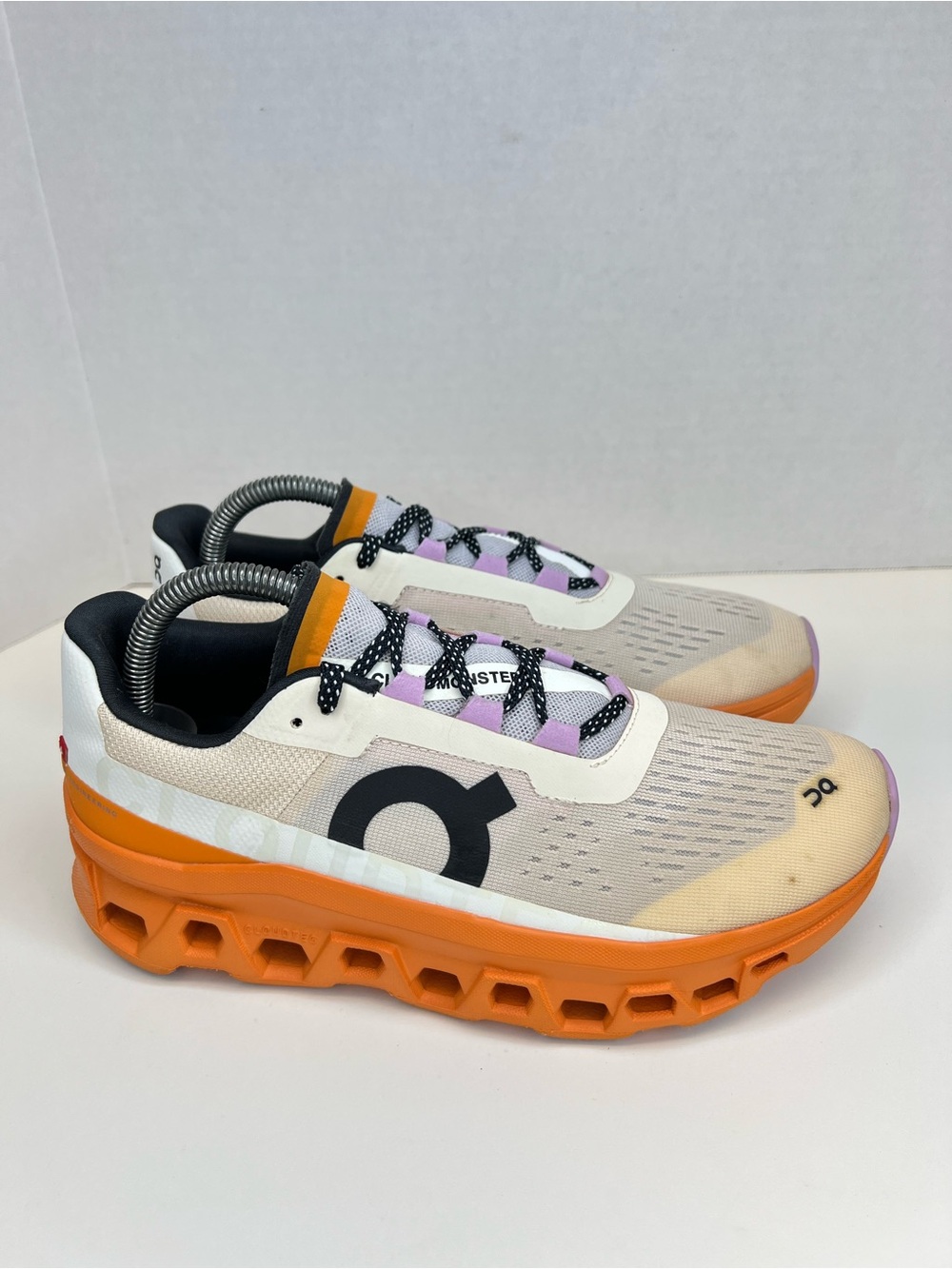 On Cloudmonster Womens Fawn/Turmeric Size 8.5 61.98652 Good Condition! No box